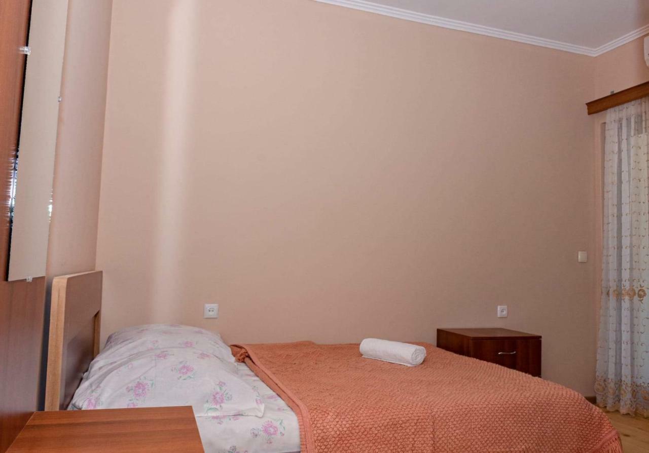Hôtel Shera à Bordjomi Extérieur photo